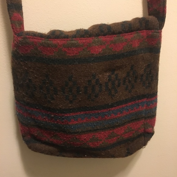 Wool Aztec pattern purse - Picture 3 of 4